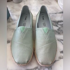 Toms Men’s Size 10